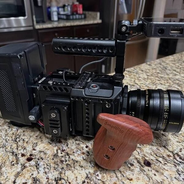 Z CAM E2-S6 Super 35 6K Professional Cinema Camera Kit + Lense And Accessories