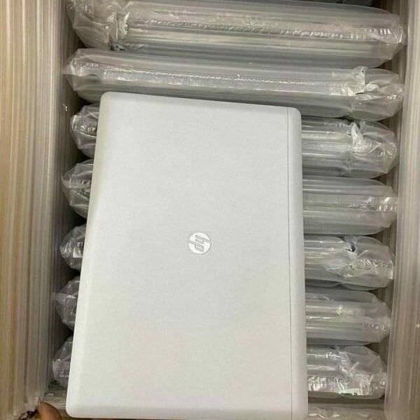 Large Pallets (120+ units) Laptops Pallets